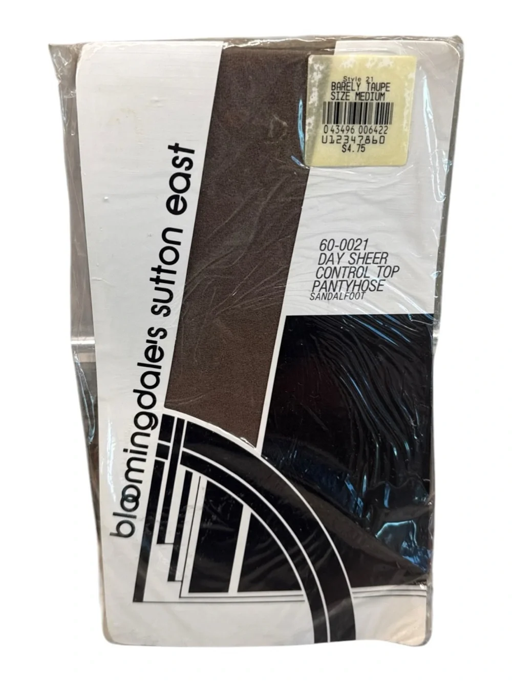 Bloomingdale’s Sutton East Day Sheer Control Top Pantyhose Barely Taupe Medium